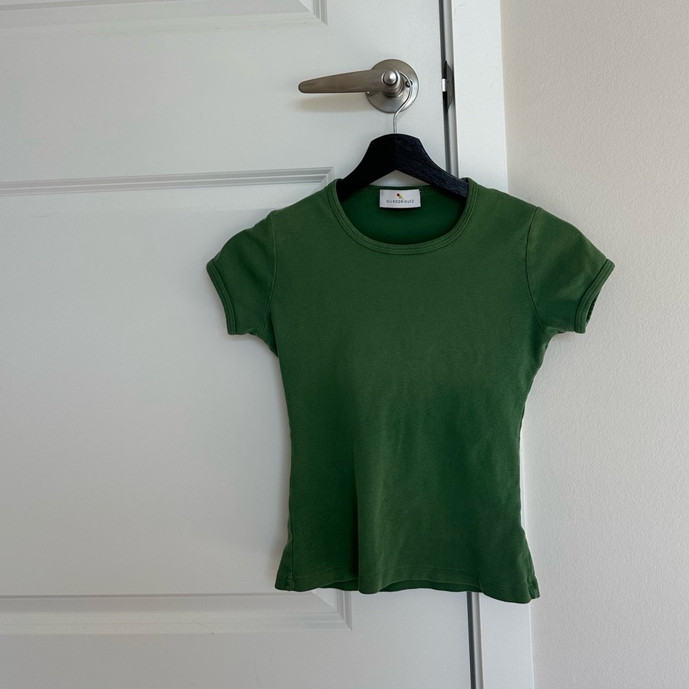 Gil Rodriguez Bellevue Tee Green